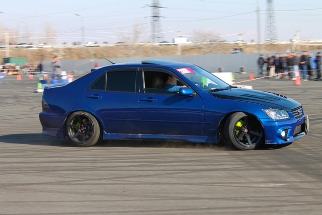 力球員以形 力球員以形